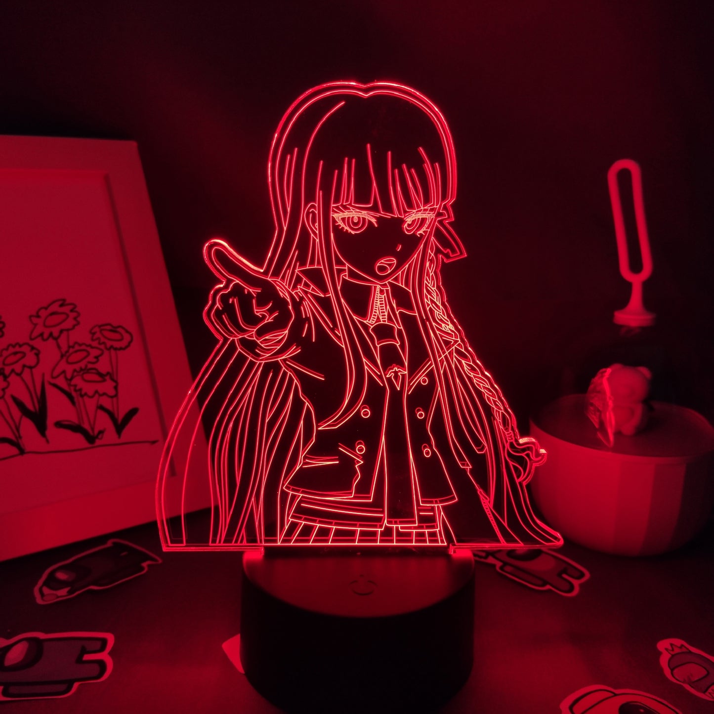 Lampe Led avec personnages du dessin animé.