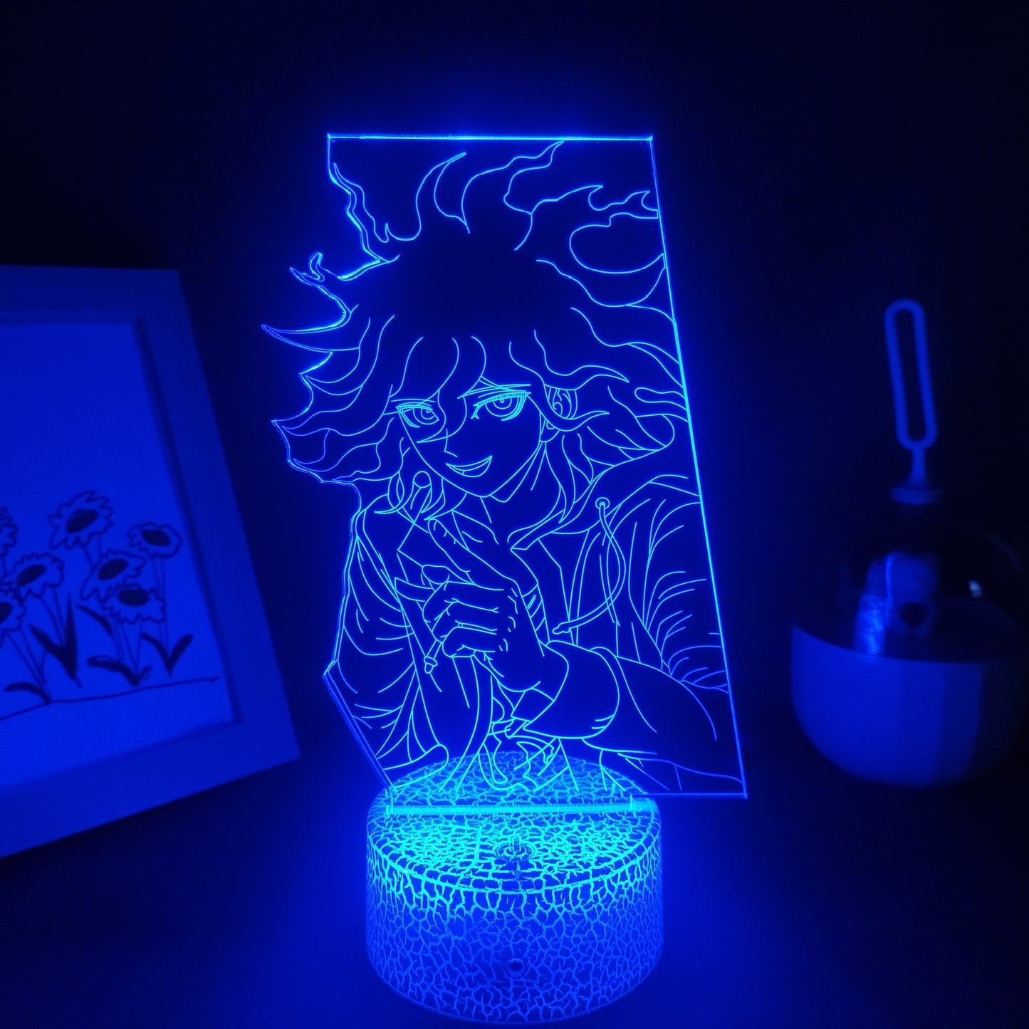 Lampe Led avec personnages du dessin animé.