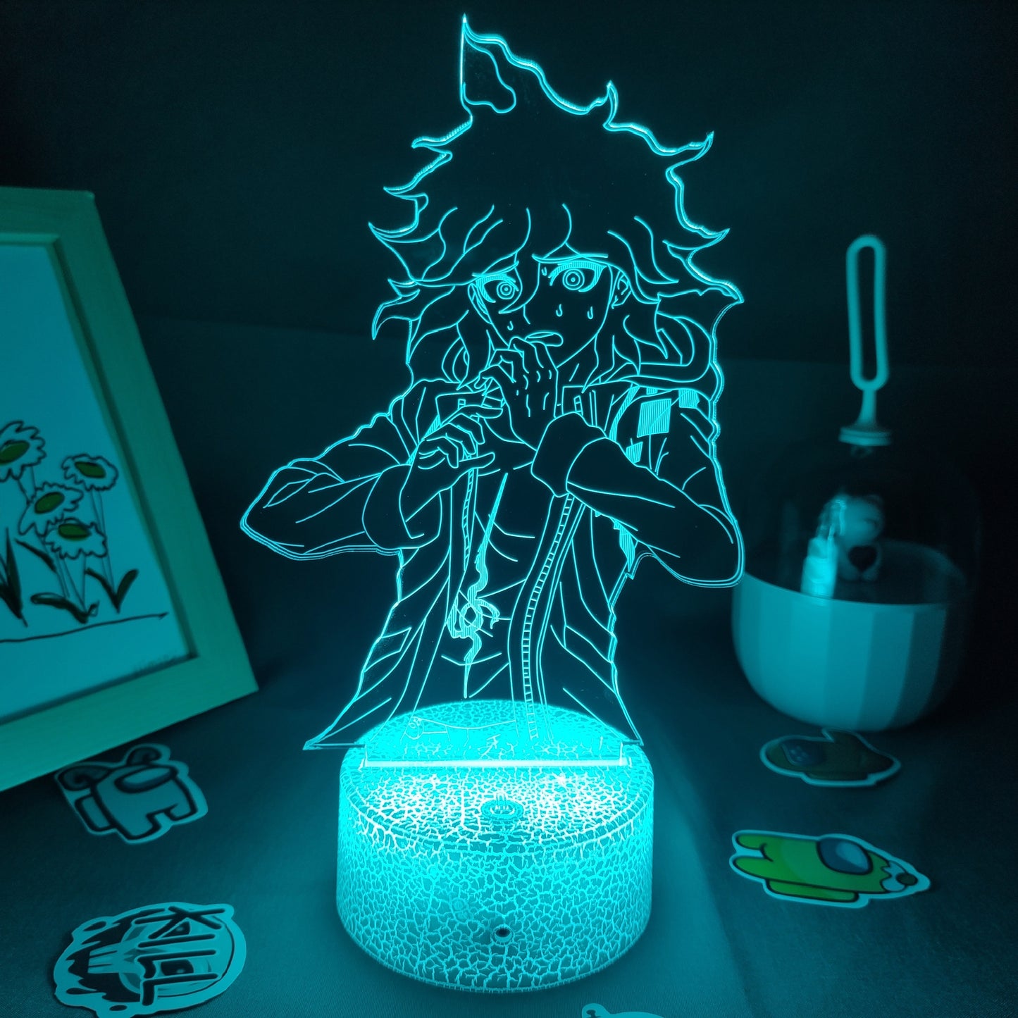 Lampe Led avec personnages du dessin animé.