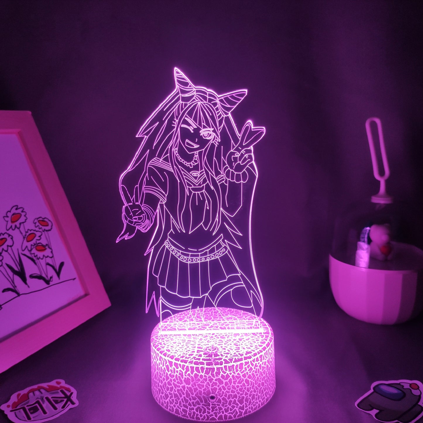 Lampe Led avec personnages du dessin animé.