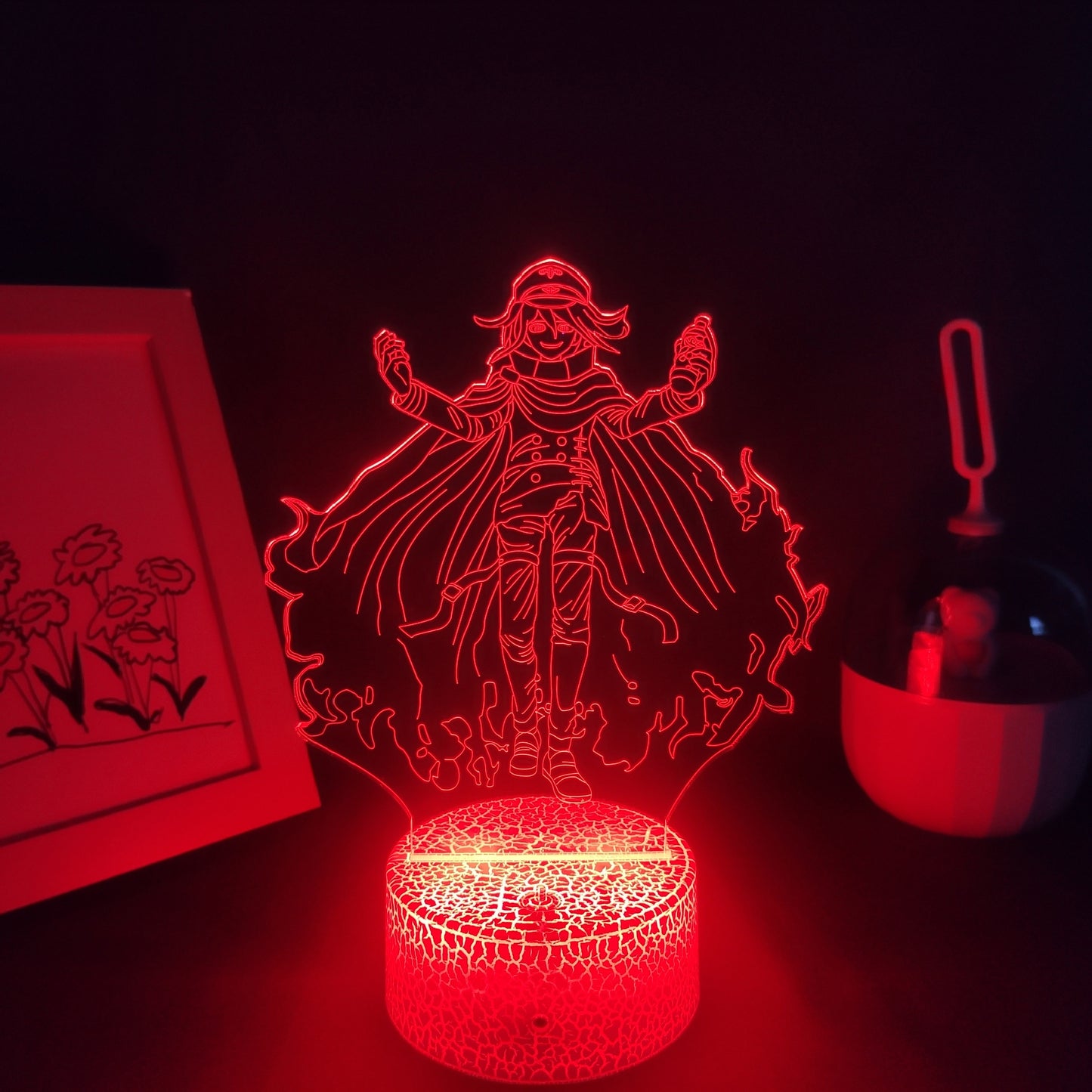 Lampe Led avec personnages du dessin animé.