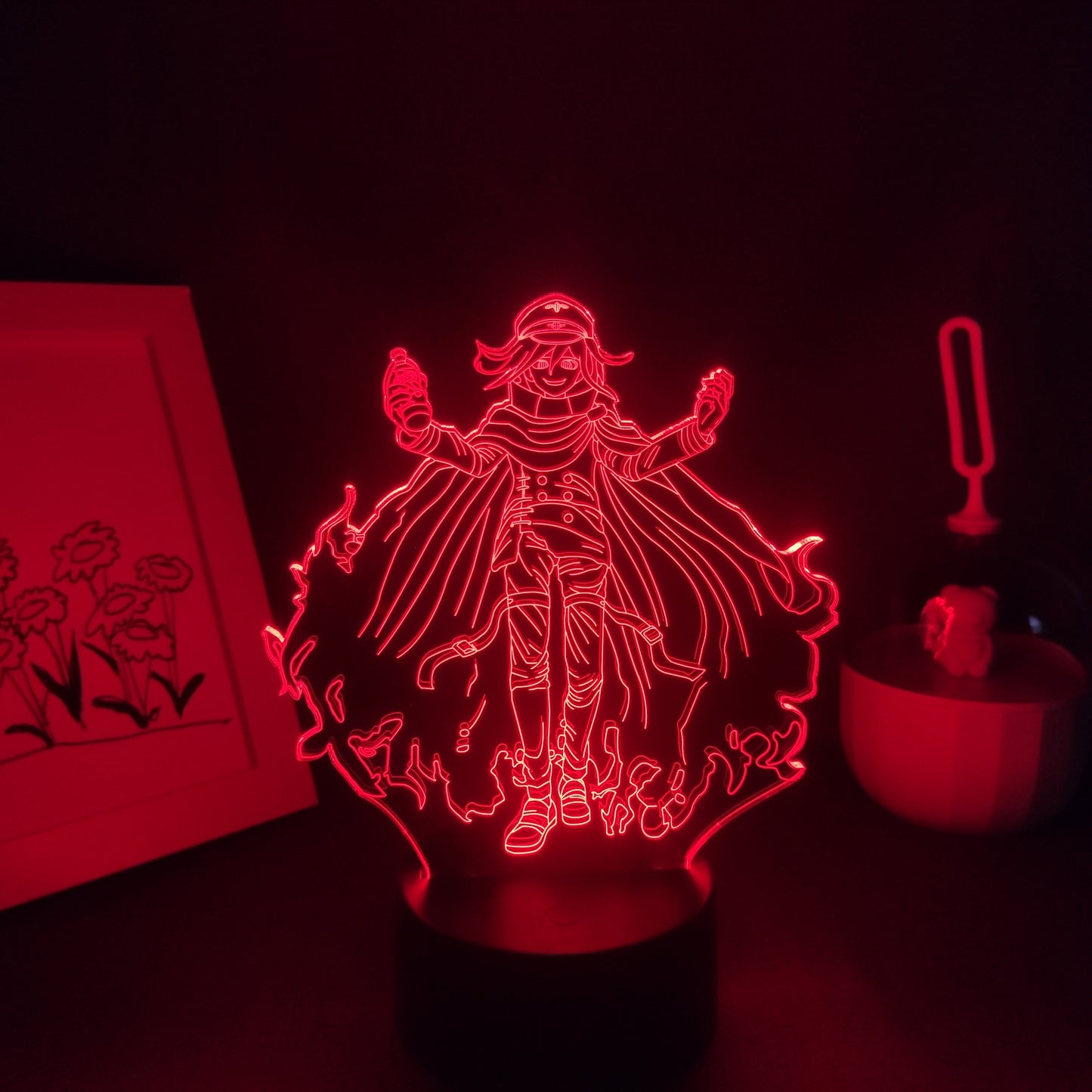 Lampe Led avec personnages du dessin animé.