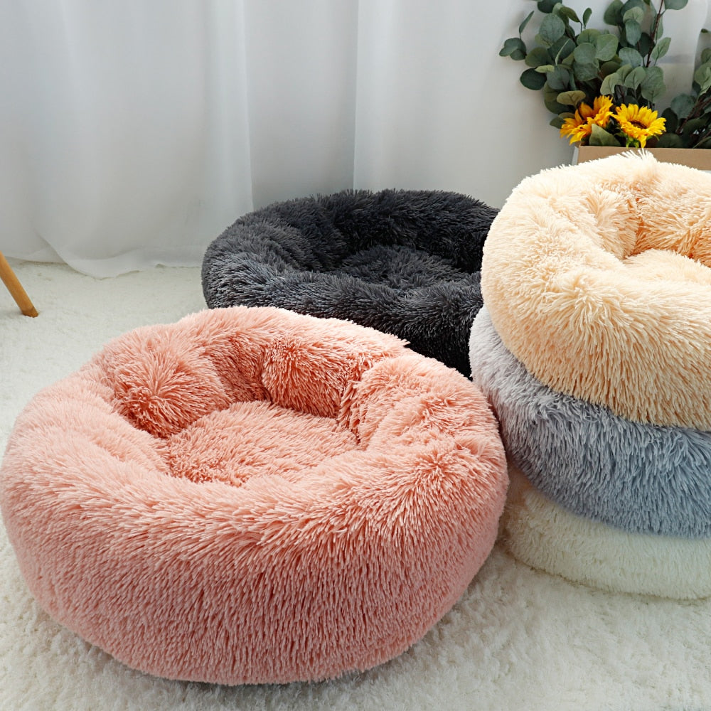 Lit douillet en polaire pour chien et chat.